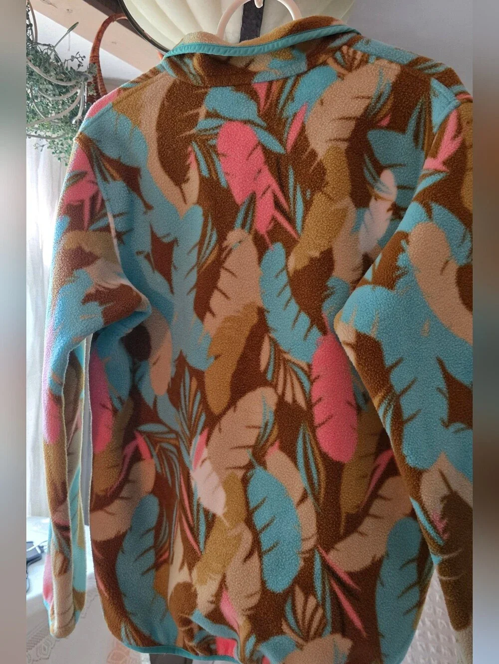 Patagonia Synchilla Fleece in Turquoise, Pink & Brown - Picture 5 of 5